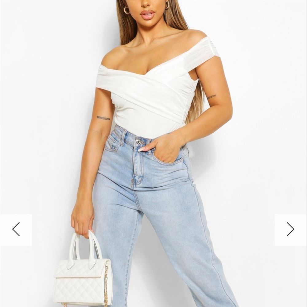 NEW Boohoo Wrap Top-Size Small in Pink